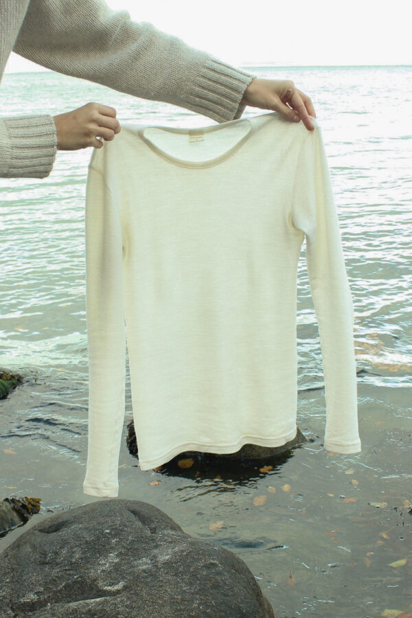 sofie blouse i naturen